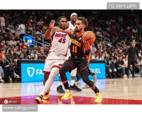 2018年NBA季后赛鹈鹕逆袭湖人展现强大实力的精彩对决回顾