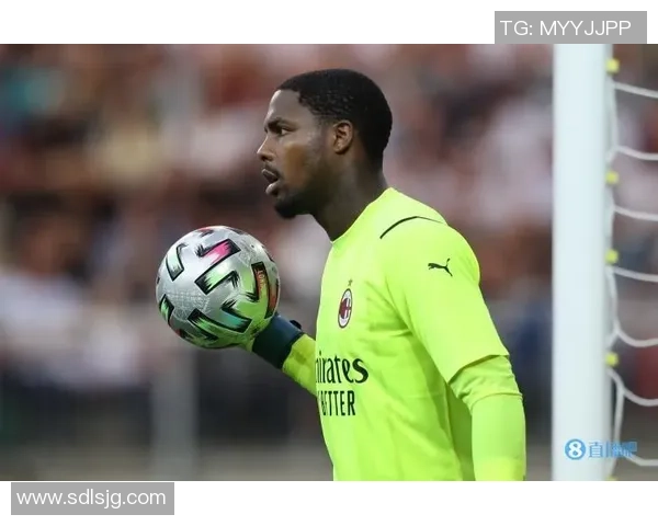 迈尼昂的崛起与挑战：探讨这位门将如何改变足球界的格局与未来